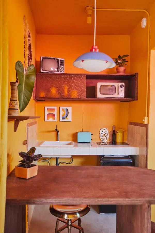 Mood Haus By Dw - 70'S Retro Stays 산후안 아파트